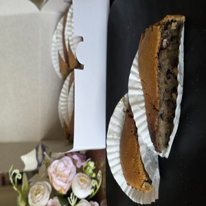 Red bean with Purple Sticky Rice Baked Mochi Brownie